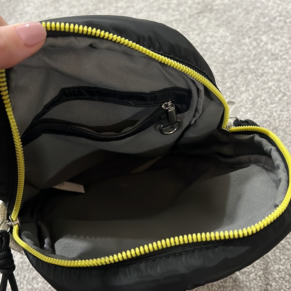 Sling bag - Picture 3 of 5